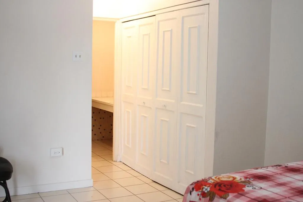 Cozy Waterloo Apartment Kingston