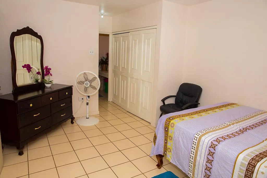 Cozy Waterloo Apartment Kingston